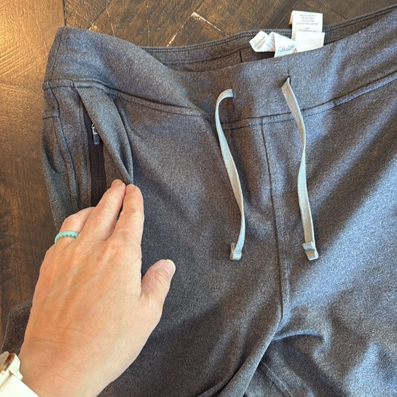 Patagonia Gray Jogger Sweats - Picture 3 of 7